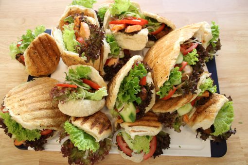 Lekkeressen - Hausgemachtes Fladenbrotsandwich mit Lachs